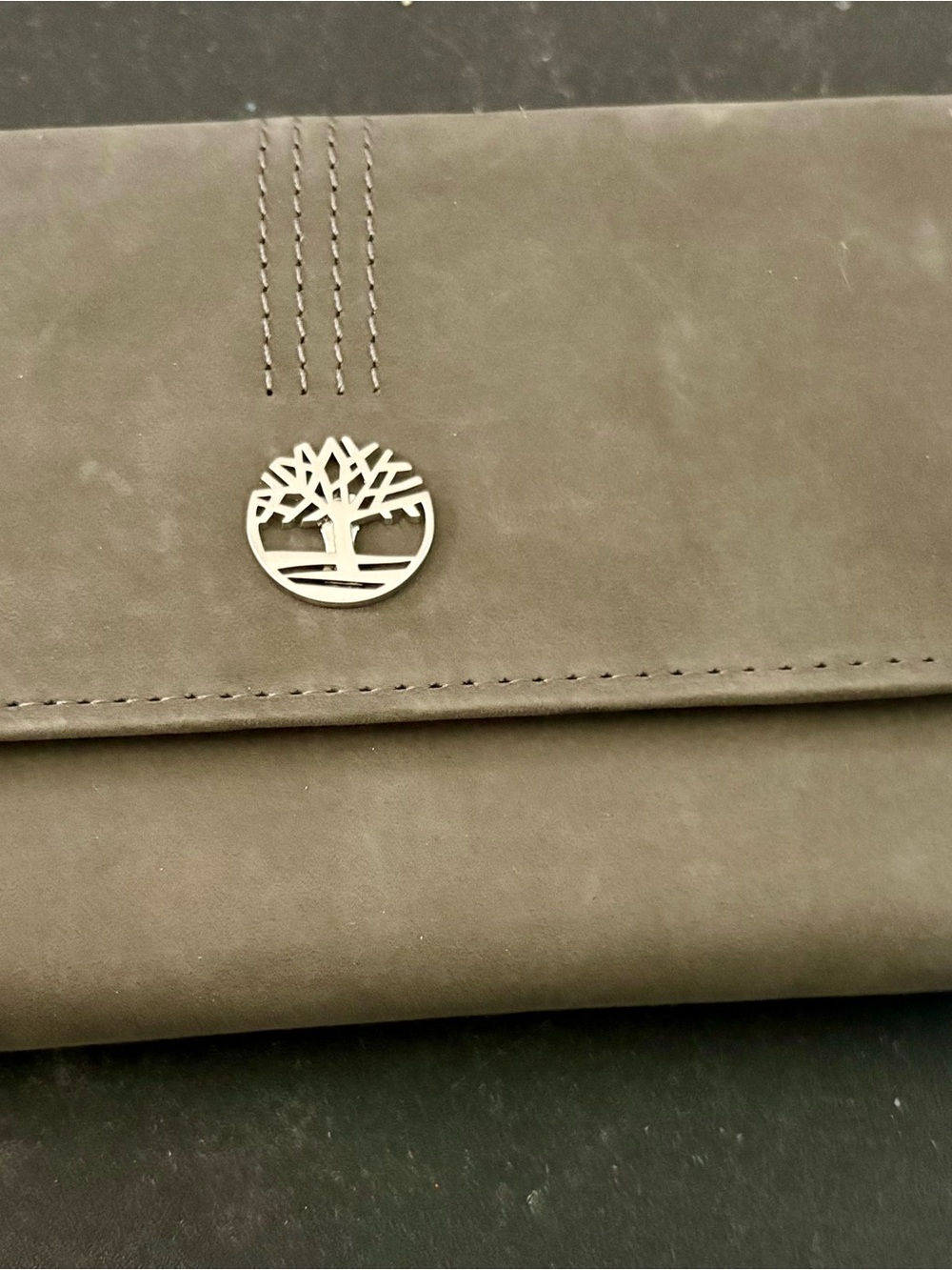 Timberland Olive Wallet with Silver Tree Emblem NWT